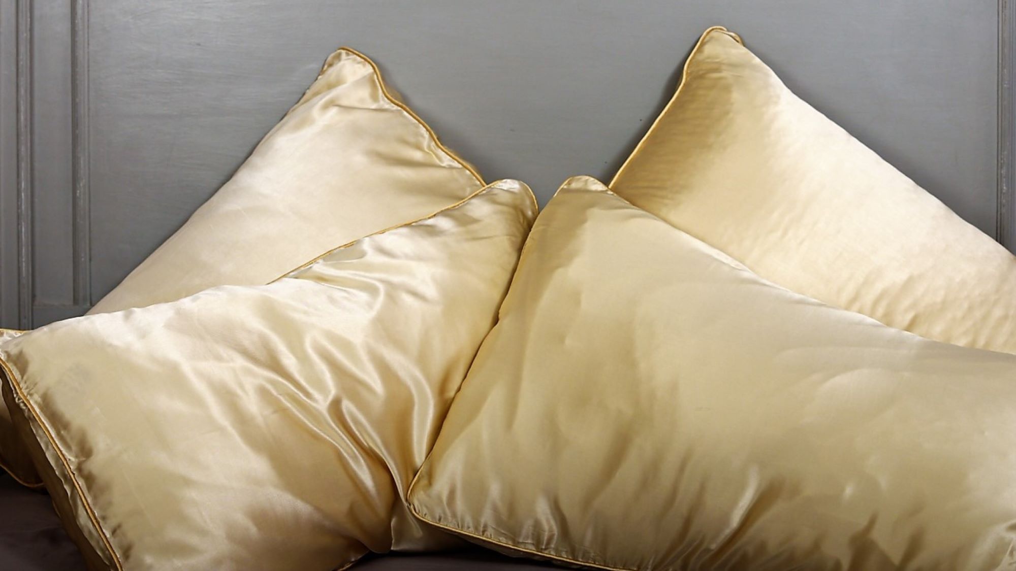 Cream silk pillow cases are perfect for hair, skin and beautiful sleep