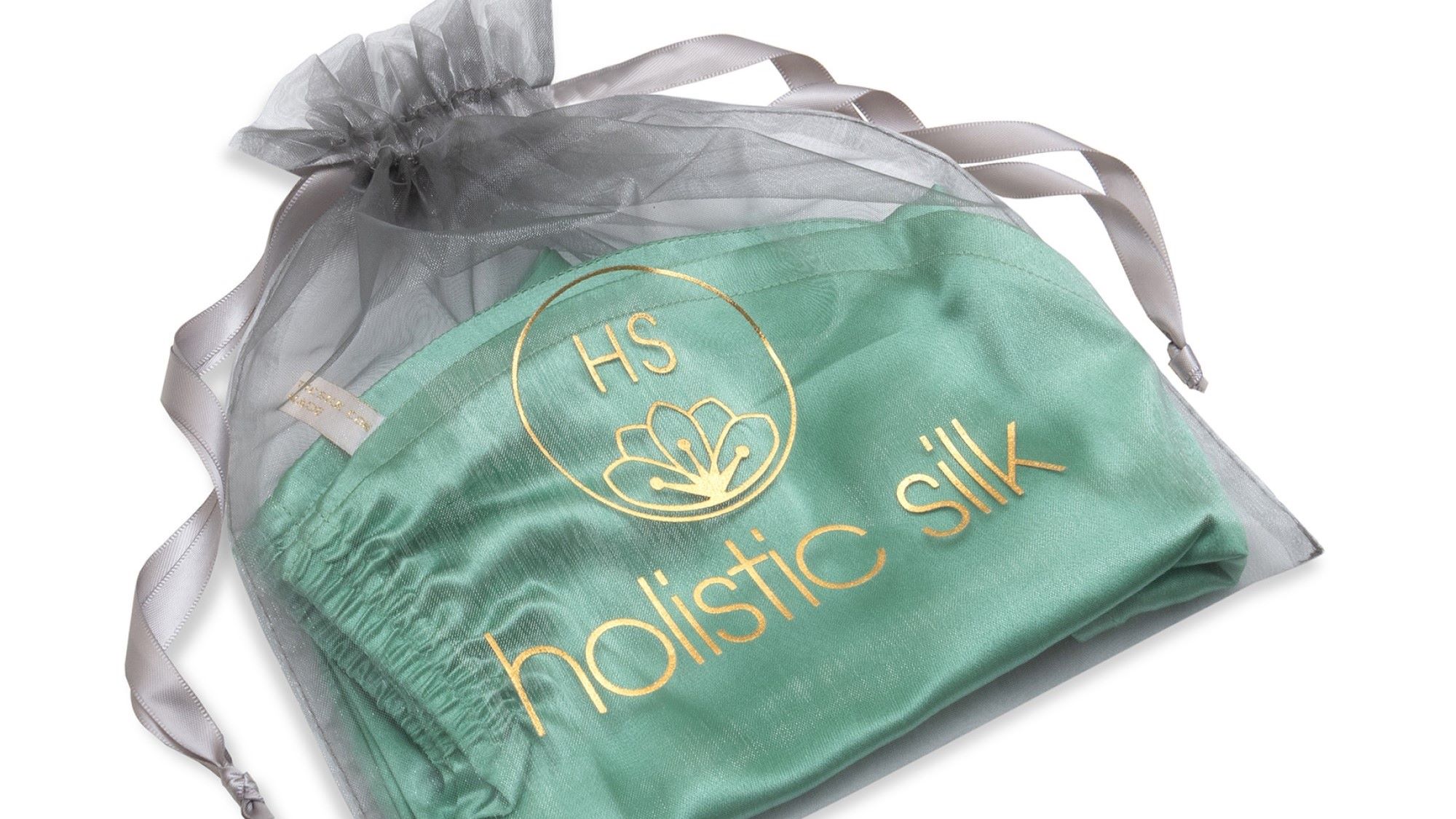 Packaged pure silk turban in organza bag